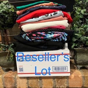 Women’s clothes pick your sizes!